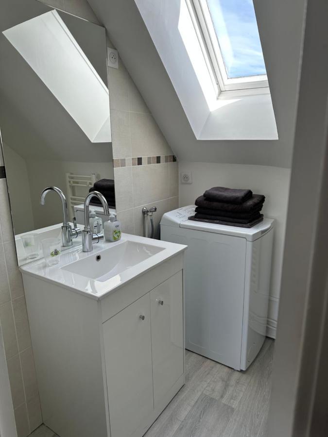 Appartement Au Centre Ville De Sens Eksteriør bilde