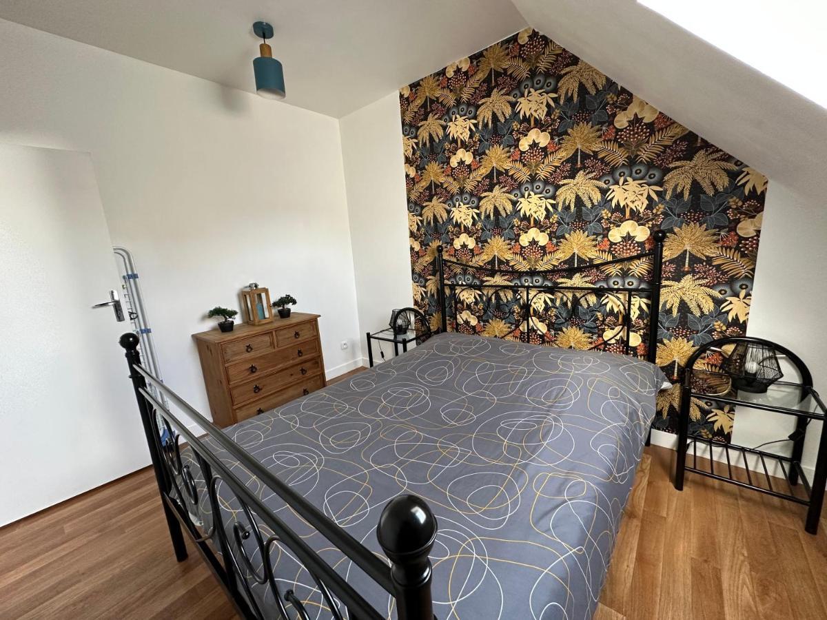 Appartement Au Centre Ville De Sens Eksteriør bilde